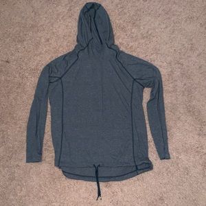 Under Armour Sweatshirt
